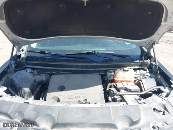 2018 Chevrolet Traverse LT Leather with VIN 1GNERHKW0JJ216994, listed as a IAAI auction lot 41810989 with 117,236 mi miles. Bid and sale history available at carsss.com. Image 10.