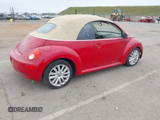 2009 Volkswagen Beetle S with VIN 3VWRF31Y59M401630, listed as a IAAI auction lot 42056891 with Not Provided miles and . Bid and sale history available at DreamBid. Image 4.