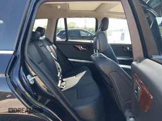 2012 Mercedes-Benz GLK with VIN WDCGG8HB6CF841198, listed as a IAAI auction lot 42021083 with 162,930 mi miles. Bid and sale history available at carsss.com. Image 8.