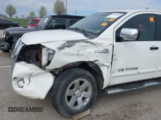 2011 Nissan Titan SL with VIN 1N6AA0EC7BN313599, listed as a IAAI auction lot 41888934 with 182,894 mi miles. Bid and sale history available at carsss.com. Image 6.