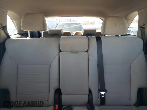 2018 Kia Sorento LX with VIN 5XYPGDA3XJG387632, listed as a Copart auction lot 48312535 with 125,112 mi miles and Clean Title. Bid and sale history available at carsss.com. Image 10.