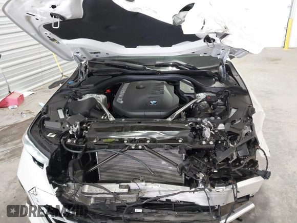 2025 BMW 5 Series 540i xDrive with VIN WBA63FJ06SCU30603, listed as a IAAI auction lot 41478816 with 1,015 mi miles. Bid and sale history available at carsss.com. Image 10.