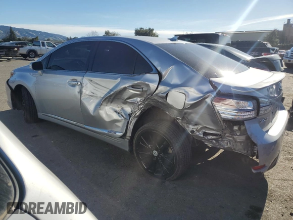 2010 Lexus HS 250h with VIN JTHBB1BA5A2012552, listed as a Copart auction lot 41705875 with 194,195 mi miles and Salvage Title. Bid and sale history available at DreamBid. Image 2.