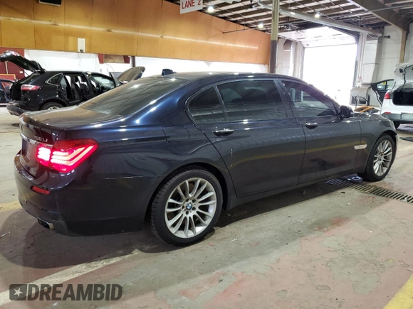 2015 BMW 7 Series 750Li xDrive with VIN WBAYF8C52FD654598, listed as a Copart auction lot 55745555 with 108,958 mi miles and Salvage title. Bid and sale history available at DreamBid. Image 3.