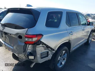 2023 Honda Pilot EX-L 8 Passenger with VIN 5FNYG2H42PB001292, listed as a IAAI auction lot 41594469 with 21,470 mi miles. Bid and sale history available at carsss.com. Image 20.