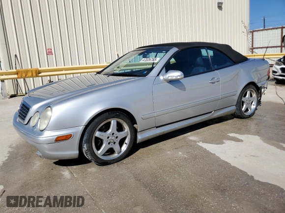 2003 Mercedes-Benz CLK 4.3L with VIN WDBLK70G13T132778, listed as a Copart auction lot 47026765 with 127,963 mi miles and Salvage Title. Bid and sale history available at carsss.com. Image 1.