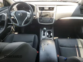 2016 Nissan Altima S z VIN 1N4AL3AP6GC170712, wystawiony jako Copart lot #59184985 z przebiegiem 237 507 mil mil oraz Szkoda całkowita • Salvage title. Historia ofert i sprzedaży dostępna na DreamBid. Obrazek 8.