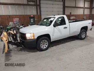 2008 Chevrolet Silverado 1500 Work Truck with VIN 1GCEK14C38Z242301, listed as a IAAI auction lot 41782709 with 42,525 mi miles. Bid and sale history available at carsss.com. Image 21.