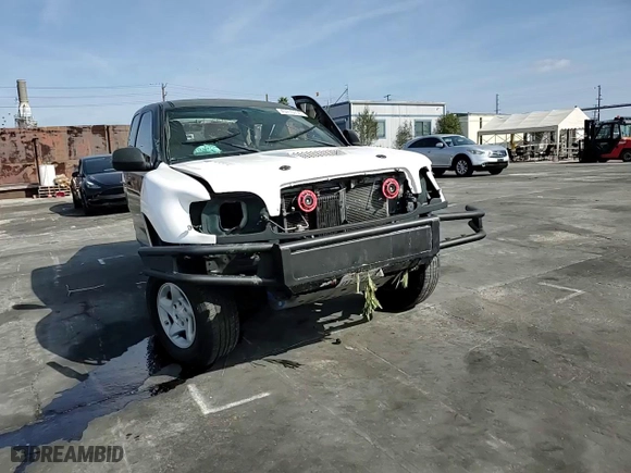 2002 Toyota Tundra SR5 with VIN 5TBRT34162S320497, listed as a Copart auction lot 45719795 with 276,738 mi miles and Salvage Title. Bid and sale history available at carsss.com. Image 10.
