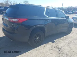 2021 Chevrolet Traverse LT Cloth z VIN 1GNERGKW8MJ246758, wystawiony jako IAAI lot #42008379 z przebiegiem 86 601 mil mil oraz . Historia ofert i sprzedaży dostępna na DreamBid. Obrazek 4.