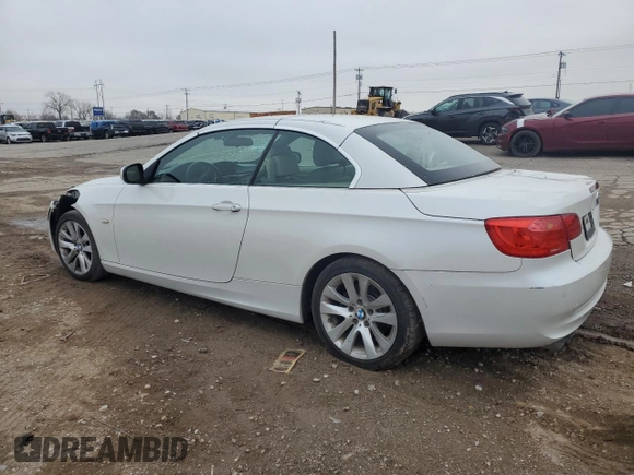 2012 BMW 3 Series 328i z VIN WBADW3C58CE823000, wystawiony jako Copart lot #44069145 z przebiegiem 173 705 mil mil oraz Czysty tytuł • Clean title. Historia ofert i sprzedaży dostępna na DreamBid. Obrazek 2.