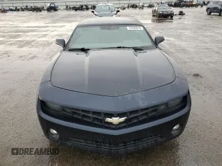 2013 Chevrolet Camaro LT with VIN 2G1FB3D32D9231352, listed as a Copart auction lot 53626015 with 257,991 mi miles and Salvage title. Bid and sale history available at DreamBid. Image 5.