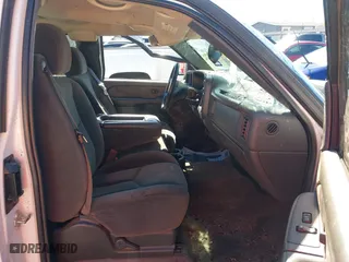 2006 Chevrolet Silverado 1500 LT1 with VIN 1GCEC19Z66Z222292, listed as a IAAI auction lot 41400043 with 160,588 mi miles. Bid and sale history available at carsss.com. Image 5.