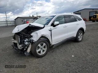 2021 Kia Sorento LX z VIN 5XYRGDLC4MG008795, wystawiony jako Copart lot #57111415 z przebiegiem 67 518 mil mil oraz Szkoda całkowita • Salvage title. Historia ofert i sprzedaży dostępna na DreamBid. Obrazek 1.