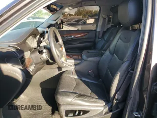 2015 Cadillac Escalade z VIN 1GYS3LKJ8FR747349, wystawiony jako Copart lot #87758605 z przebiegiem 195 325 mil mil oraz Czysty tytuł • Clean title. Historia ofert i sprzedaży dostępna na DreamBid. Obrazek 7.