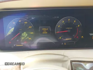 2018 Mercedes-Benz S 560 z VIN WDDUG8DB1JA369202, wystawiony jako IAAI lot #41886419 z przebiegiem 60 320 mil mil oraz . Historia ofert i sprzedaży dostępna na DreamBid. Obrazek 7.