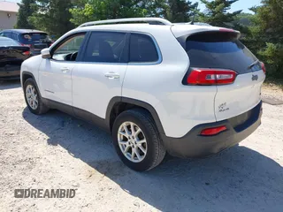 2018 Jeep Cherokee Latitude Plus z VIN 1C4PJMLBXJD514934, wystawiony jako IAAI lot #42634548 z przebiegiem 76 252 mil mil oraz . Historia ofert i sprzedaży dostępna na DreamBid. Obrazek 3.