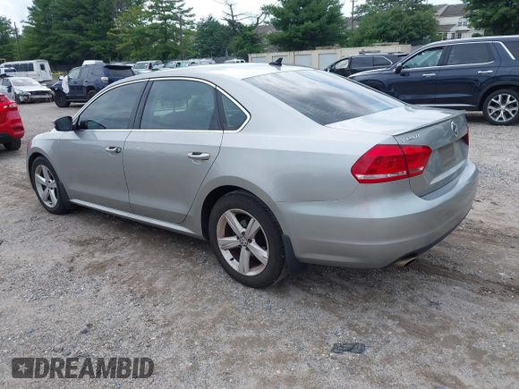 2013 Volkswagen Passat SE with VIN 1VWBP7A30DC098440, listed as a IAAI auction lot 42722686 with 305,716 mi miles and . Bid and sale history available at DreamBid. Image 3.