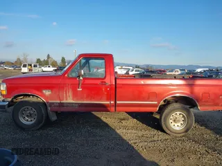 1996 Ford F-150 with VIN 1FTEF14H7TLB56002, listed as a IAAI auction lot 41403997 with 216,886 mi miles. Bid and sale history available at carsss.com. Image 14.