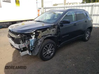 2020 Jeep Compass Latitude with VIN 3C4NJDBB2LT251702, listed as a Copart auction lot 72506304 with 94,675 mi miles and Clean Title. Bid and sale history available at DreamBid. Image 1.