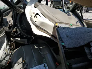 2000 Jeep Grand Cherokee Laredo с VIN 1J4G248S1YC329509, выставлен на аукционе Copart как лот 58589373 с пробегом Не указан миль и Списание • Salvage title. История ставок и продаж доступна на DreamBid. Изображение 8.