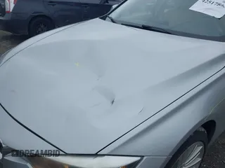 2013 BMW 3 Series 328i xDrive с VIN WBA3B3C57DF530191, выставлен на аукционе IAAI как лот 42517863 с пробегом 71 410 миль миль и . История ставок и продаж доступна на DreamBid. Изображение 6.
