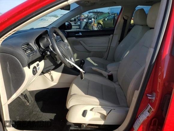 2013 Volkswagen Jetta SportWagen TDI w/Sunroof with VIN 3VWML7AJ1DM653414, listed as a Copart auction lot 84122984 with 50,333 mi miles and Salvage Title. Bid and sale history available at carsss.com. Image 7.