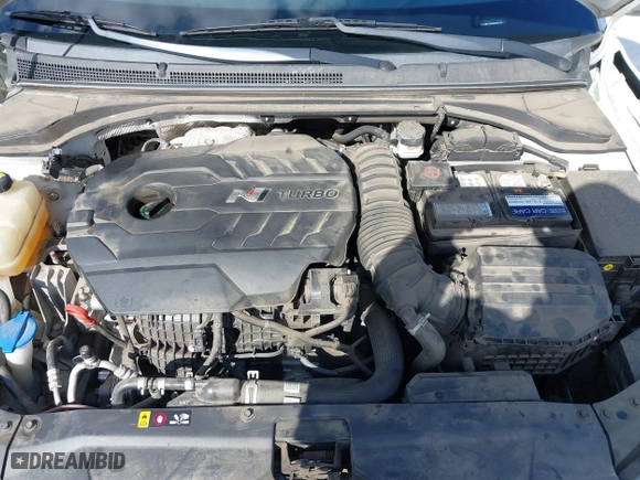 2019 Hyundai Veloster N with VIN KMHT36AH6KU001916, listed as a IAAI auction lot 41577775 with 77,471 mi miles. Bid and sale history available at carsss.com. Image 10.
