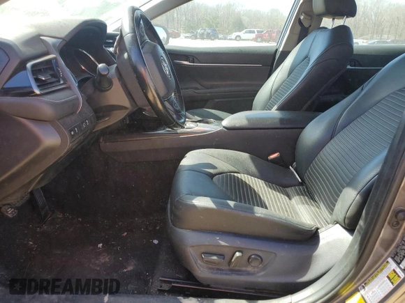 2019 Toyota Camry LE with VIN 4T1B11HK5KU253243, listed as a Copart auction lot 49477995 with 98,564 mi miles and Clean Title. Bid and sale history available at carsss.com. Image 7.
