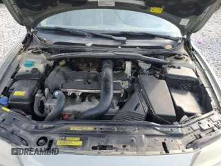 2006 Volvo S60 2.4L Turbo with VIN YV1RS547362544098, listed as a Copart auction lot 71553824 with 132,023 mi miles and Clean Title. Bid and sale history available at carsss.com. Image 11.