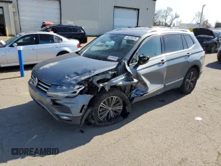 2019 Volkswagen Tiguan SE with VIN 3VV3B7AX8KM200315, listed as a Copart auction lot 48226375 with 51,021 mi miles and Salvage Title. Bid and sale history available at DreamBid. Image 1.