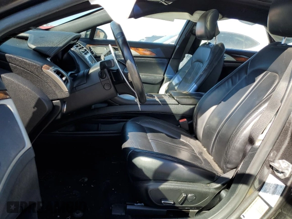 2017 Lincoln MKZ Select with VIN 3LN6L5C99HR600631, listed as a Copart auction lot 49311775 with 82,995 mi miles and Clean Title. Bid and sale history available at DreamBid. Image 7.