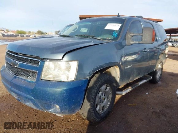 2010 Chevrolet Tahoe LT z VIN 1GNUKBE07AR213502, wystawiony jako IAAI lot #41796949 z przebiegiem 267 196 mil mil oraz . Historia ofert i sprzedaży dostępna na DreamBid. Obrazek 17.