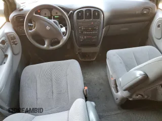 2005 Dodge Caravan SXT with VIN 1D4GP45R15B181360, listed as a Copart auction lot 61221005 with 229,828 mi miles and Salvage title. Bid and sale history available at DreamBid. Image 8.