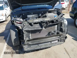 2024 Volkswagen Atlas SE z VIN 1V2LE2CA5RC225216, wystawiony jako IAAI lot #42156315 z przebiegiem 29 742 mil mil oraz . Historia ofert i sprzedaży dostępna na DreamBid. Obrazek 19.