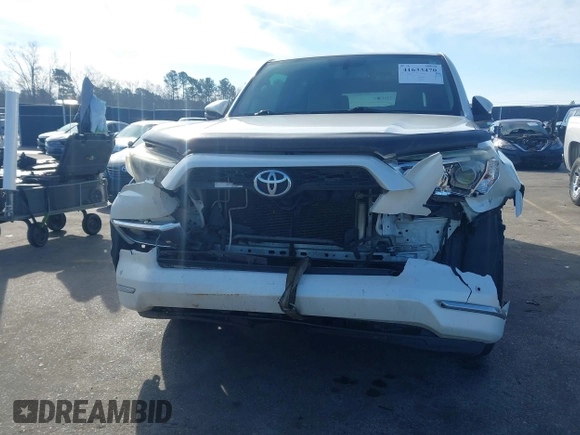 2014 Toyota 4Runner SR5 with VIN JTEZU5JR7E5078562, listed as a IAAI auction lot 41633470 with 274,757 mi miles and . Bid and sale history available at DreamBid. Image 6.