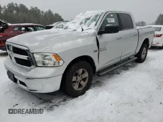 2018 Ram 1500 SLT z VIN 1C6RR7LT1JS288166, wystawiony jako Copart lot #85984174 z przebiegiem 101 877 mil mil oraz Szkoda całkowita • Salvage title. Historia ofert i sprzedaży dostępna na DreamBid. Obrazek 1.