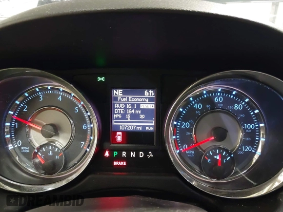 2014 Chrysler Town & Country Limited z VIN 2C4RC1GG0ER112673, wystawiony jako IAAI lot #42487731 z przebiegiem 107 207 mil mil oraz . Historia ofert i sprzedaży dostępna na DreamBid. Obrazek 7.
