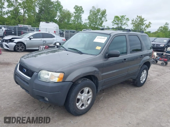 2004 Ford Escape XLT z VIN 1FMCU931X4DA18154, wystawiony jako IAAI lot #42364169 z przebiegiem 173 391 mil mil oraz . Historia ofert i sprzedaży dostępna na DreamBid. Obrazek 2.