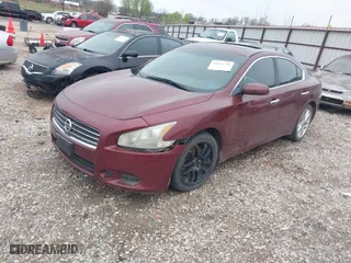 2011 Nissan Maxima 3.5 S with VIN 1N4AA5AP5BC800925, listed as a IAAI auction lot 41861798 with 243,590 mi miles. Bid and sale history available at carsss.com. Image 2.