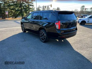 2021 Chevrolet Suburban RST z VIN 1GNSKEKD0MR457206, wystawiony jako Copart lot #87004944 z przebiegiem 139 570 mil mil oraz Czysty tytuł • Clean title. Historia ofert i sprzedaży dostępna na DreamBid. Obrazek 3.