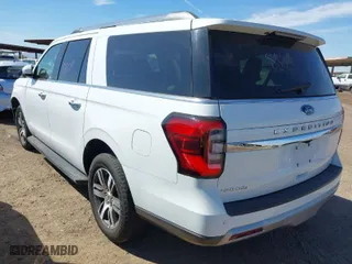 2024 Ford Expedition Max Limited with VIN 1FMJK1K87REA65544, listed as a IAAI auction lot 41627008 with 33,380 mi miles. Bid and sale history available at carsss.com. Image 3.