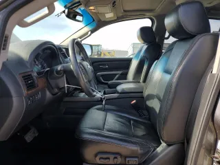 2015 Nissan Armada Platinum z VIN 5N1BA0NE4FN609366, wystawiony jako Copart lot #48256155 z przebiegiem 125 468 mil mil oraz Szkoda całkowita • Salvage title. Historia ofert i sprzedaży dostępna na DreamBid. Obrazek 7.