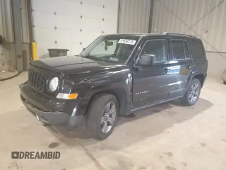 2015 Jeep Patriot High Altitude z VIN 1C4NJPFA5FD115982, wystawiony jako Copart lot #55538215 z przebiegiem 79 674 mil mil oraz Szkoda całkowita • Salvage title. Historia ofert i sprzedaży dostępna na DreamBid. Obrazek 1.