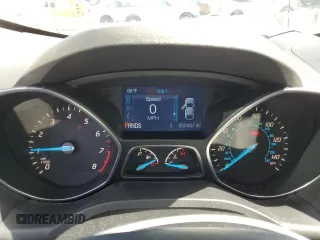 2014 Ford Escape SE with VIN 1FMCU9GX8EUC01083, listed as a Copart auction lot 54716365 with 50,487 mi miles and Clean Title. Bid and sale history available at DreamBid. Image 9.