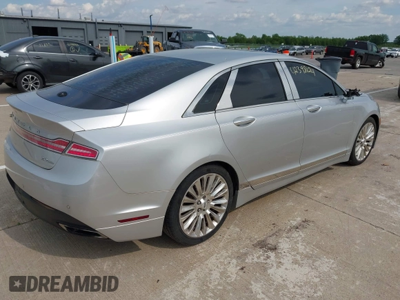 2013 Lincoln MKZ z VIN 3LN6L2G95DR828063, wystawiony jako IAAI lot #42398124 z przebiegiem 158 626 mil mil oraz . Historia ofert i sprzedaży dostępna na DreamBid. Obrazek 4.