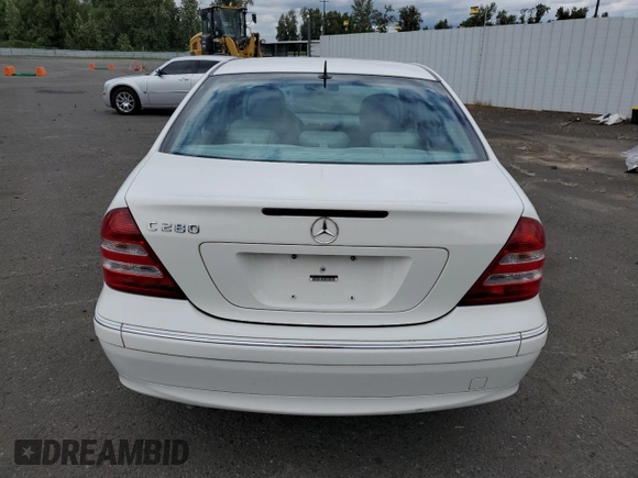 2006 Mercedes-Benz C with VIN WDBRF54J96A913217, listed as a Copart auction lot 60497924 with 219,657 mi miles and Salvage Title. Bid and sale history available at DreamBid. Image 6.
