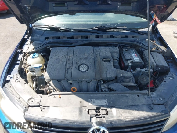 2011 Volkswagen Jetta SE with VIN 3VWDZ7AJ2BM340240, listed as a IAAI auction lot 42726569 with 74,044 mi miles and . Bid and sale history available at DreamBid. Image 10.