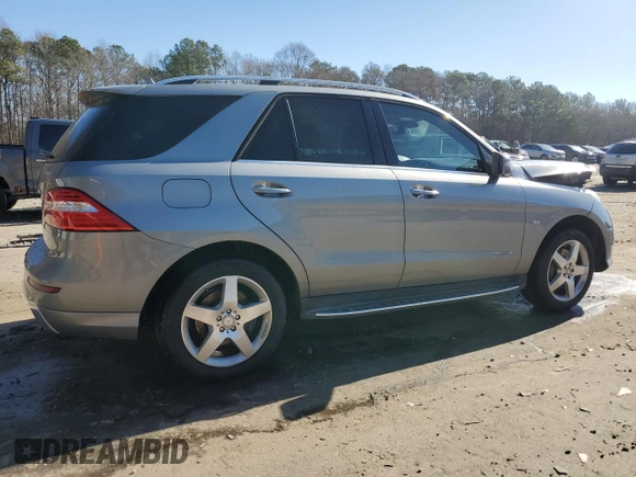 2012 Mercedes-Benz M 550 with VIN 4JGDA7DBXCA044892, listed as a Copart auction lot 43368635 with 214,619 mi miles and Salvage title. Bid and sale history available at DreamBid. Image 3.