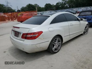 2011 Mercedes-Benz E 350 with VIN WDDKJ5GB5BF085434, listed as a Copart auction lot 55985565 with 169,351 mi miles and Salvage Title. Bid and sale history available at DreamBid. Image 3.